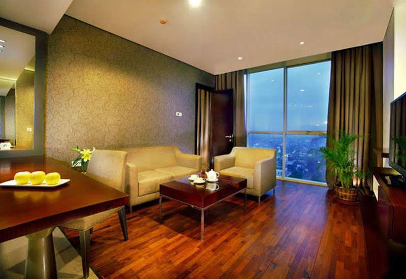 Aston Purwokerto Hotel & Conference Center Экстерьер фото
